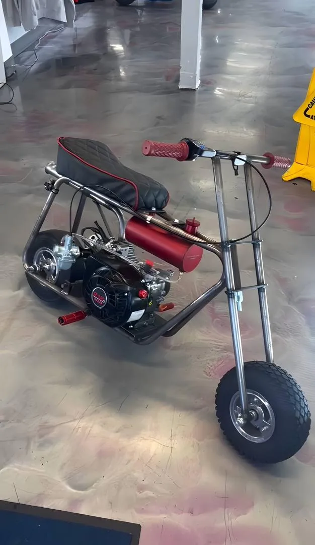 FASTLANE RED ROCKET-MINIBIKE