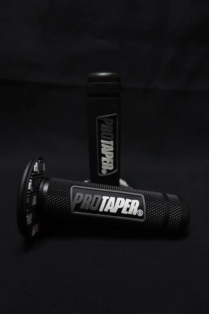 Pro Taper Grips (Grey)